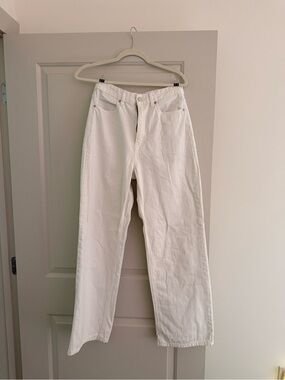 White Women's Straight-Leg Jeans